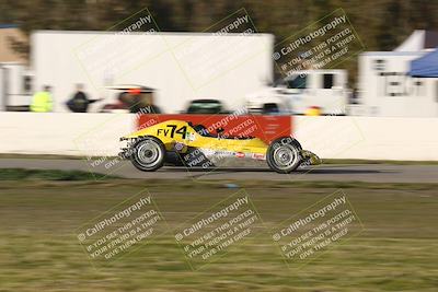 media/Jan-13-2024-CalClub SCCA (Sat) [[179f4822a7]]/Group 5/Sunset (Race)/